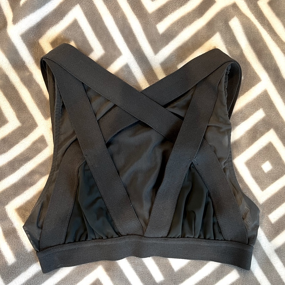 ALO sport bra